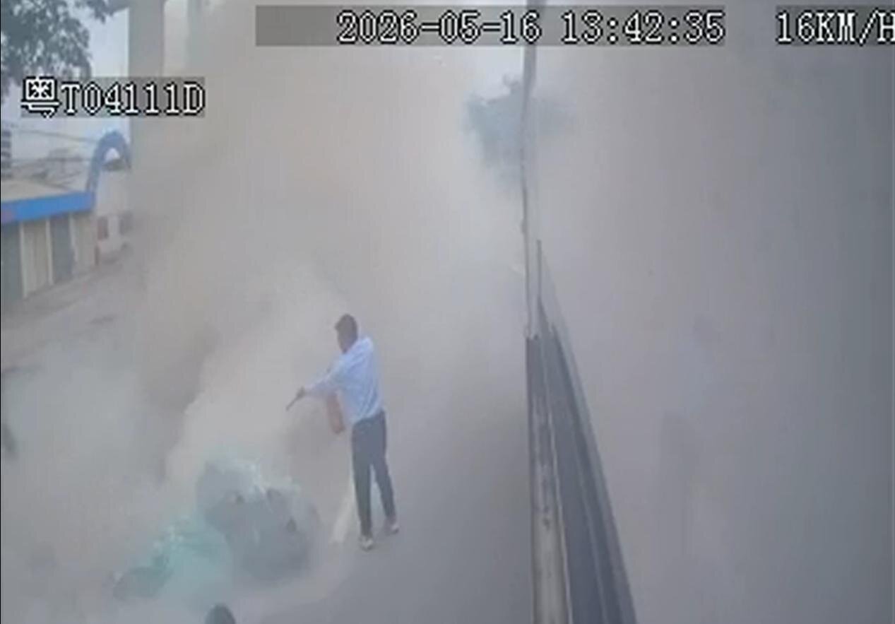 合力救火、暖心帮扶&hellip;&hellip;中山公交驾驶员三天四助，平凡善举温暖城市街头