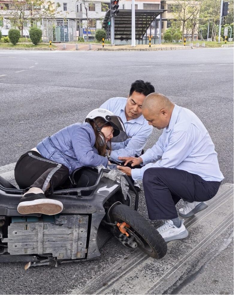 一日两善举 公交人用行动传递城市温情